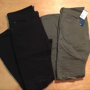 New - Selling 2/$35 H&M Skinny pants